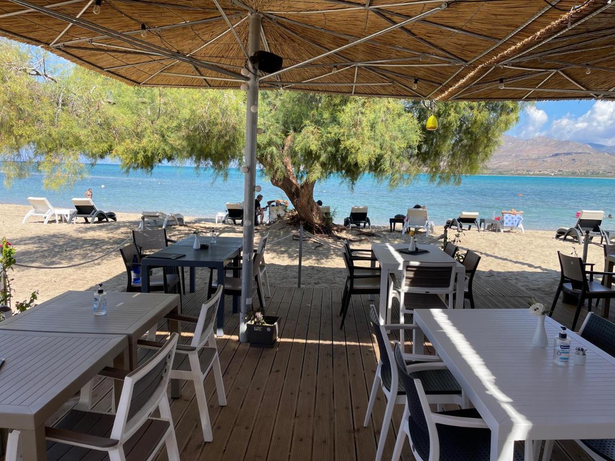 Coralli Rooms & Restaurant إيلافونيسوس المظهر الخارجي الصورة