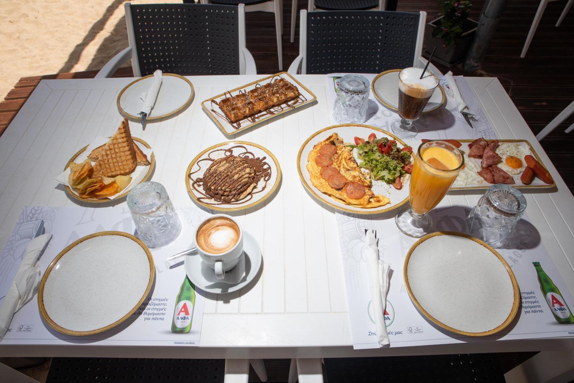 Coralli Rooms & Restaurant إيلافونيسوس المظهر الخارجي الصورة