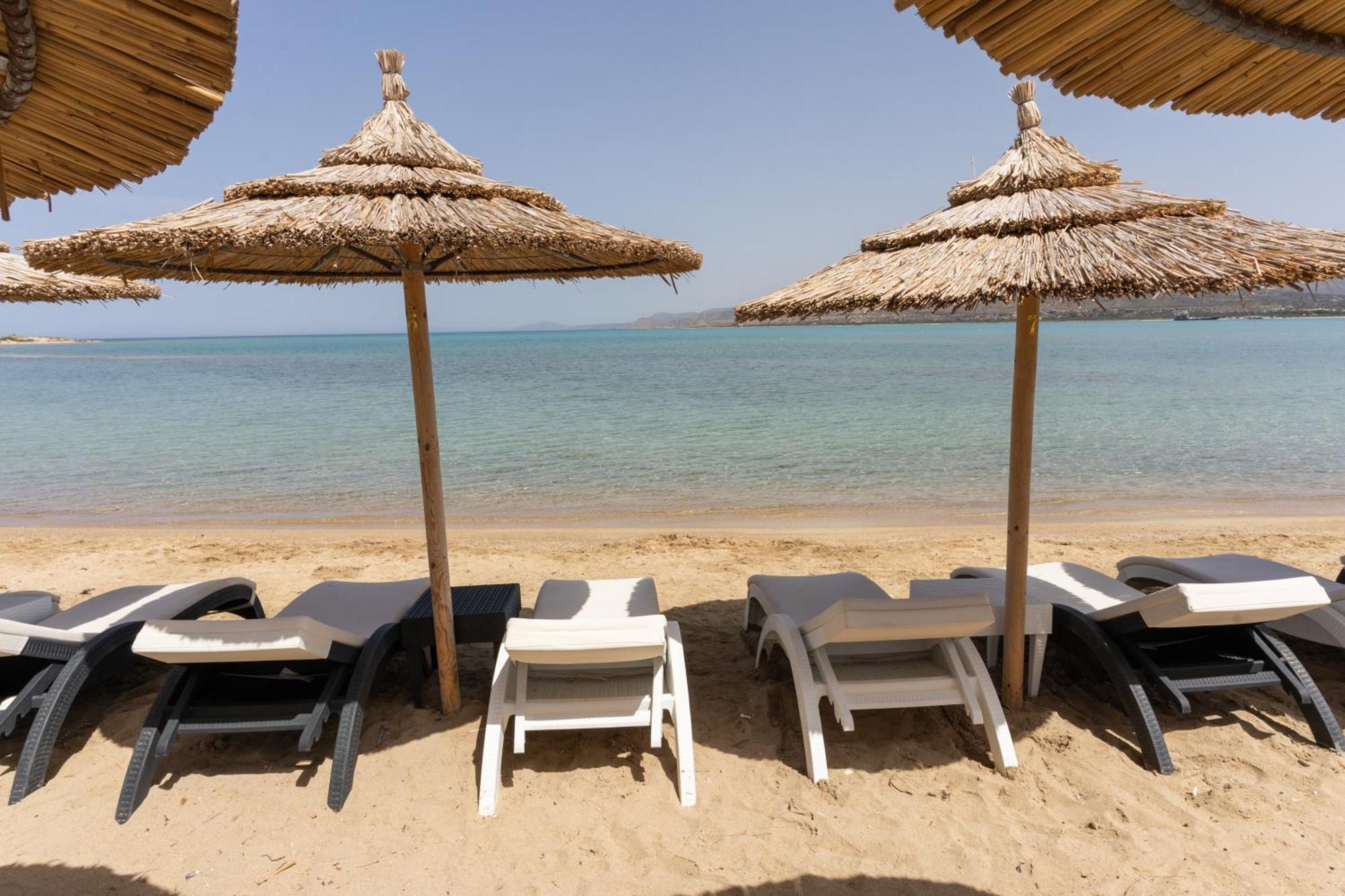Coralli Rooms & Restaurant إيلافونيسوس المظهر الخارجي الصورة